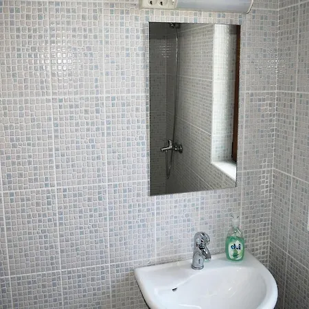 Three-bedroom Holiday In Casa vacanze *